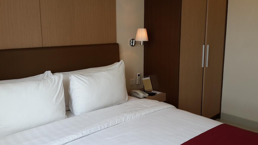 Atria Residences Gading Serpong Tangerang Exterior foto