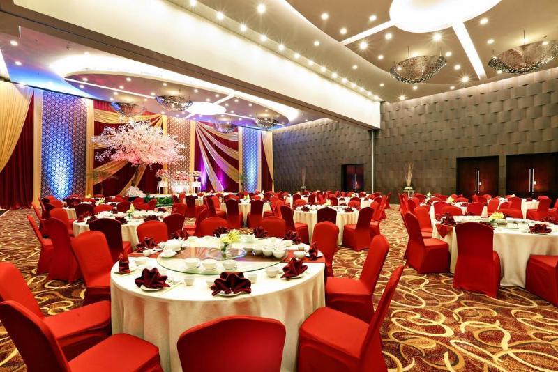 Atria Residences Gading Serpong Tangerang Exterior foto
